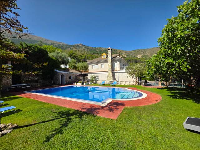 Casa-chalet en Venta en Urbanizacion la Pandera en Los Villares