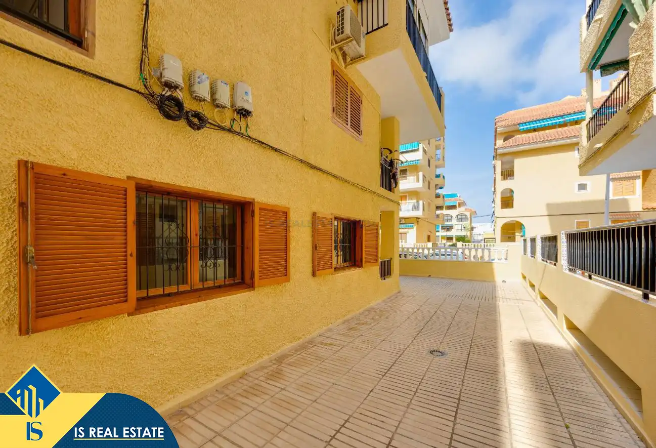 Exterior view of Apartments for sale in Torrevieja  with Heating, Terrace and Furnished