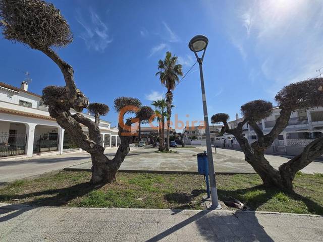 Casa adosada en Venta en Cunit Residencial