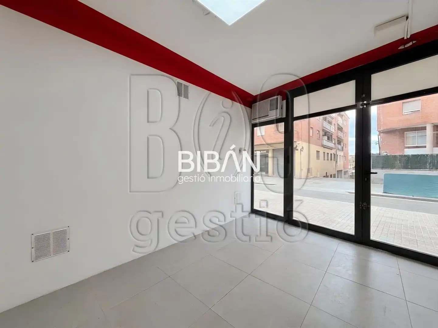 Local en venta en Tarragona con Aire acondicionado