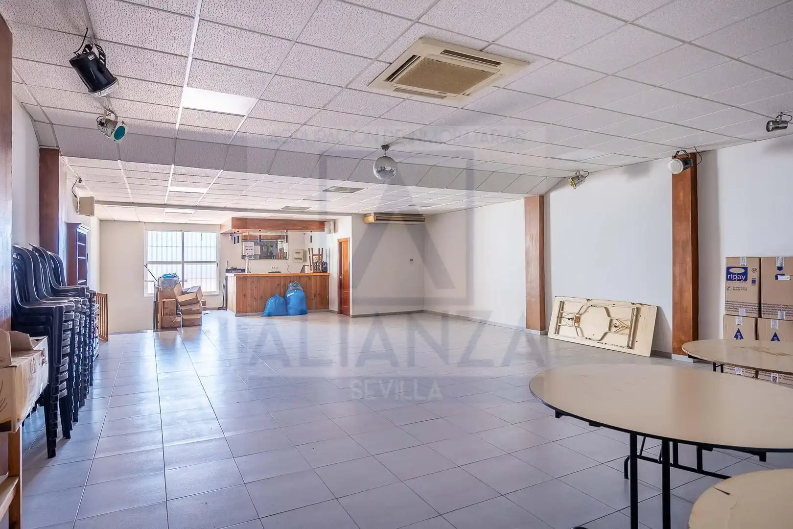 Edificio en venta en Camas