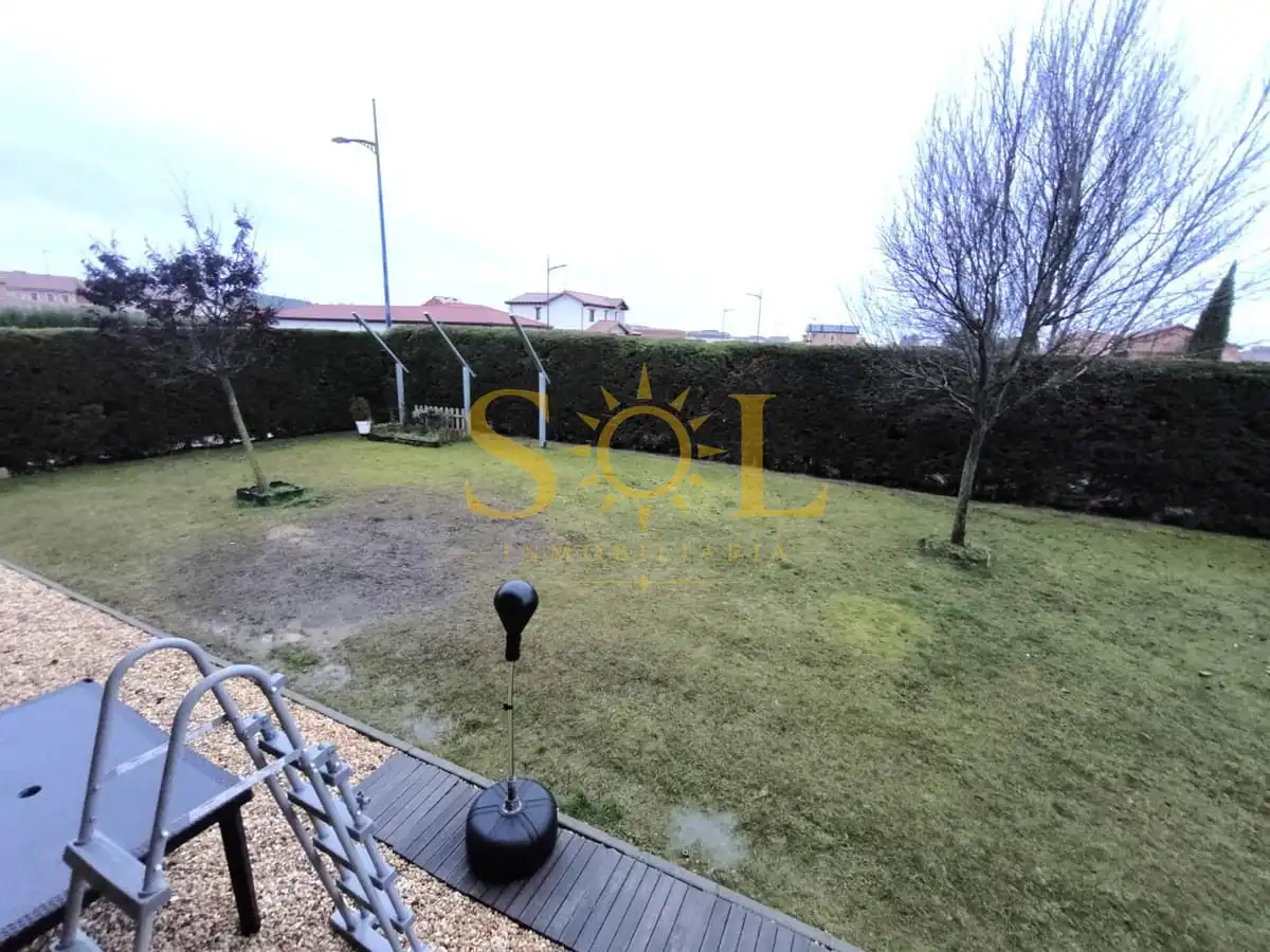 Casa con terraza en venta en Calle Maestro Rodrigo-vr 8, imagen 19