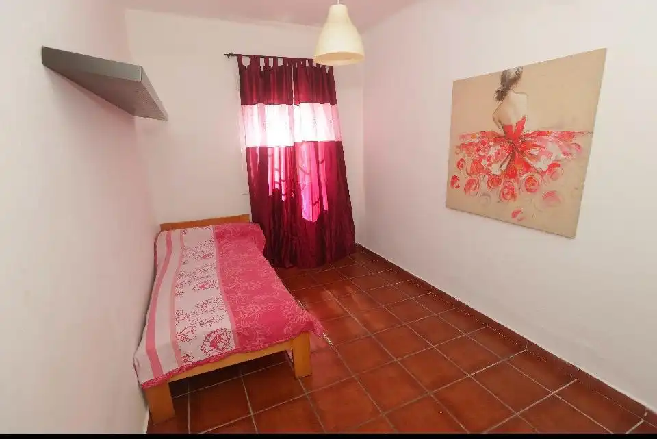 Habitación de Piso en venta en Algeciras con Aire acondicionado y Alarma