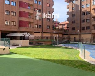 Exterior view of Flat for sale in Alcalá de Henares  with Air Conditioner, Heating and Terrace