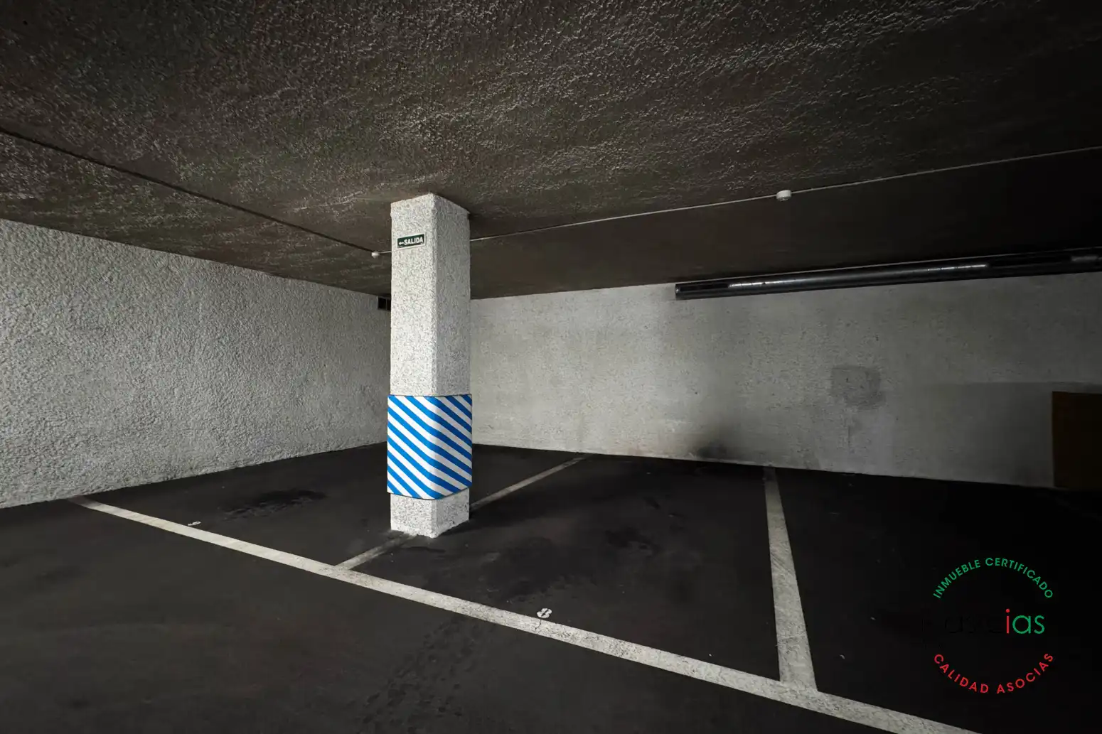 Parking of Flat for sale in Sur