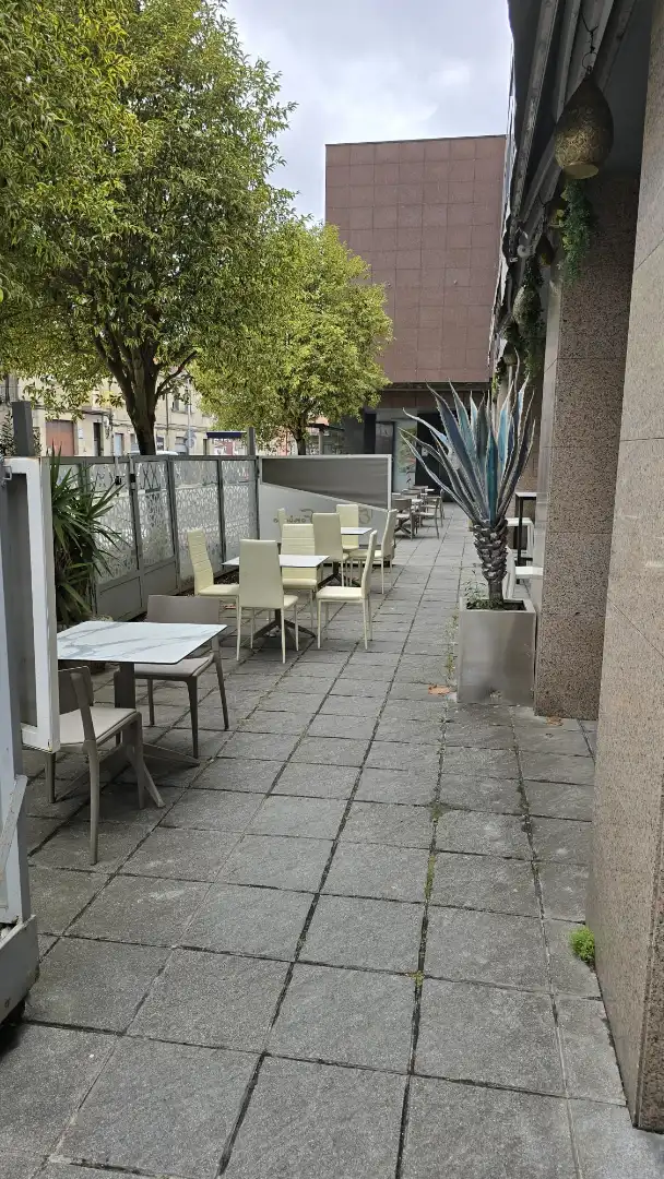 Terraza de Local en traspaso en Vigo  con Aire acondicionado, Terraza y Amueblado