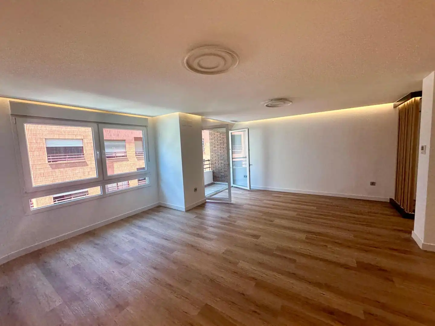 Apartamento con terraza en venta en CHURRUCA, imagen 2