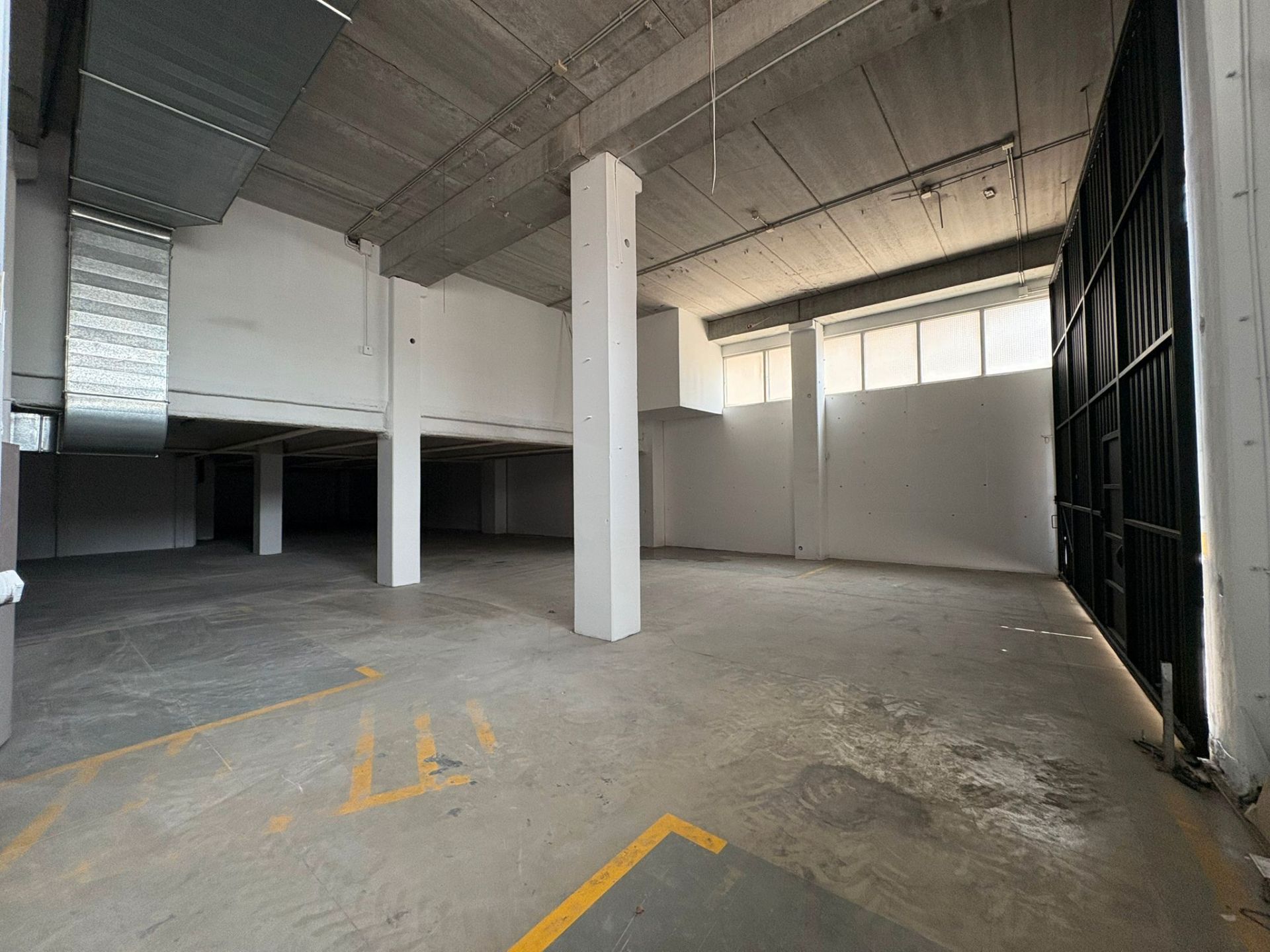 Industrial buildings to rent in Carrer de la Tècnica, 6, Montigalà, Montigalà - Sant Crist, Badalona