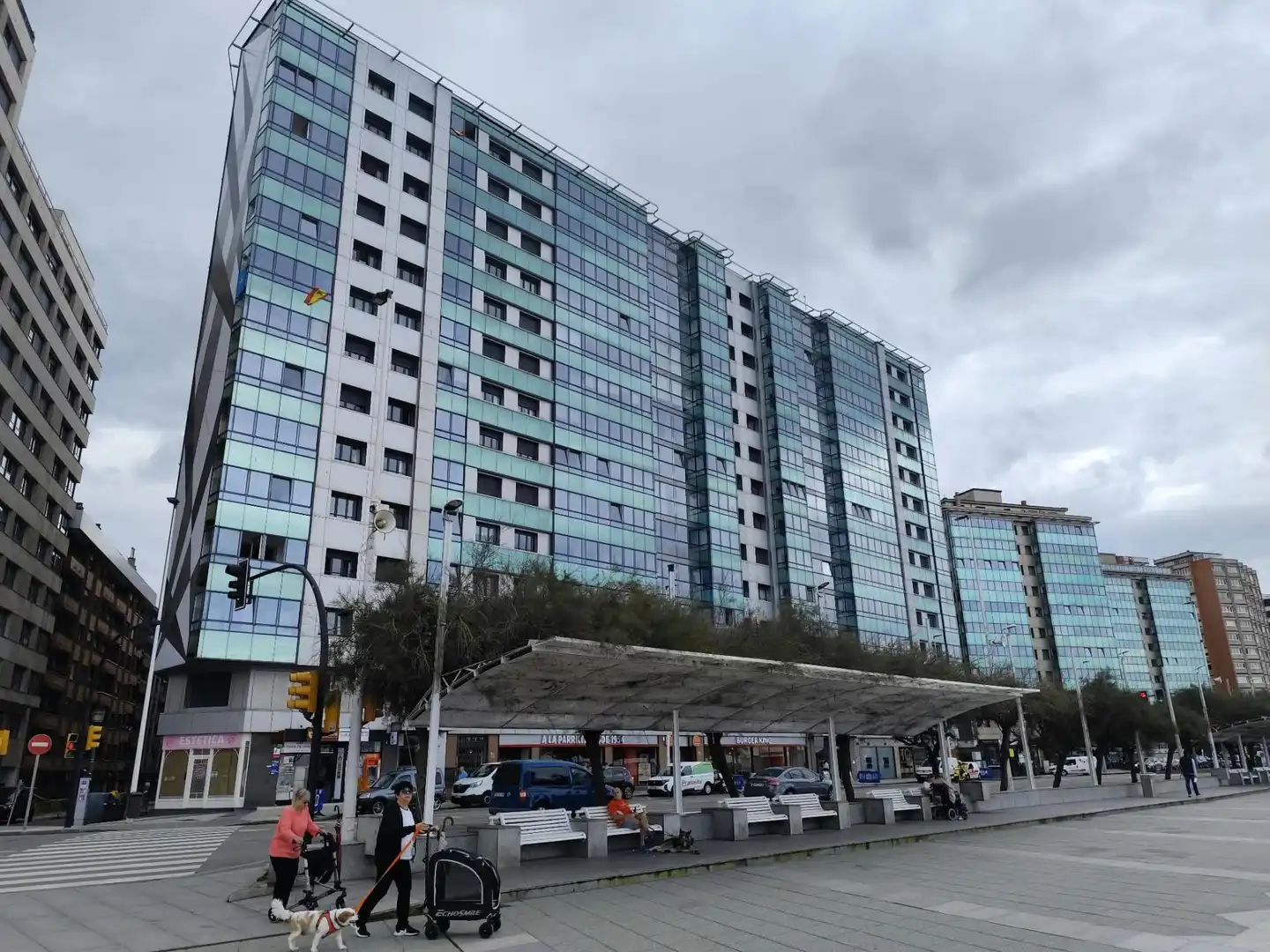 Vista exterior de Piso en venta en Este