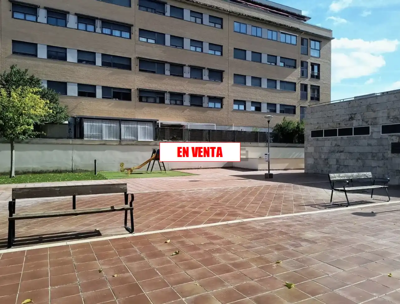 Außenansicht von Dachboden zum Verkauf in Ciudad Real mit Klimaanlage, Heizung und Terrasse