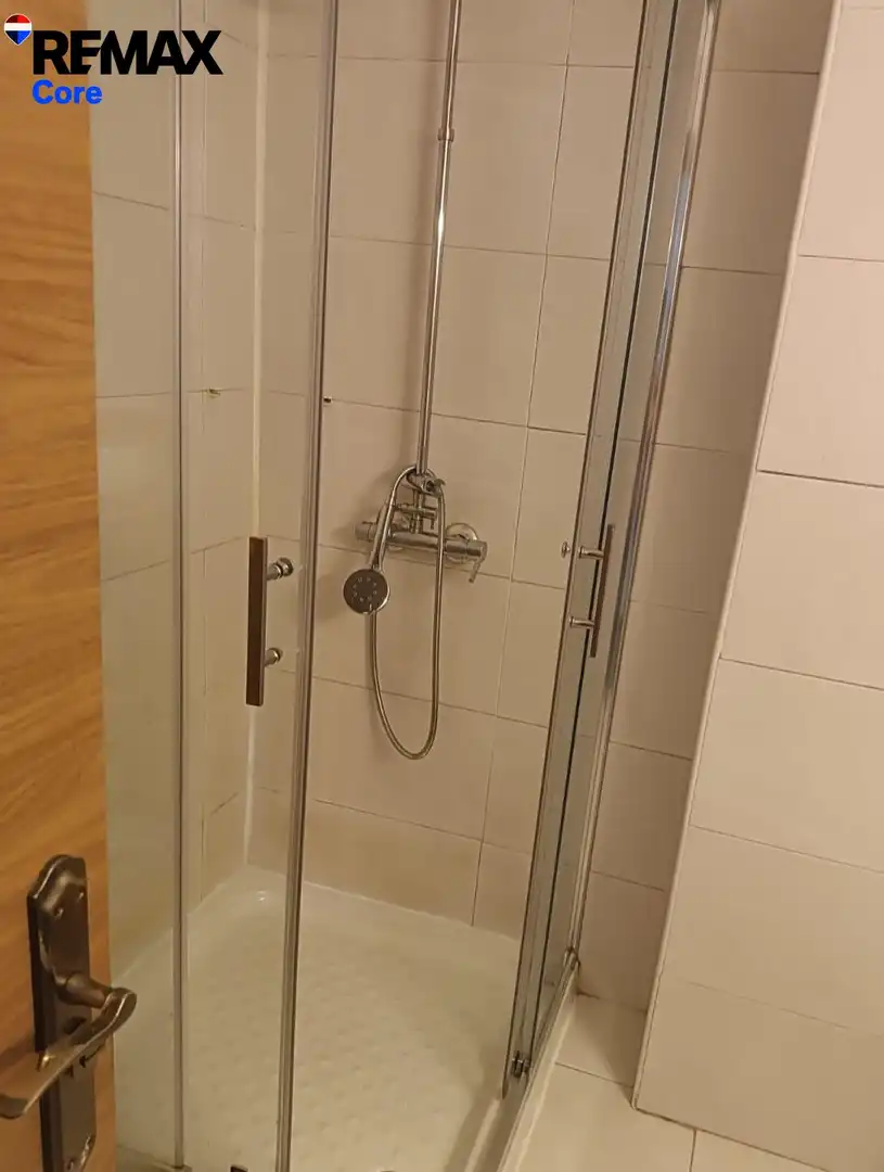 Bany de Pis de lloguer en Cáceres