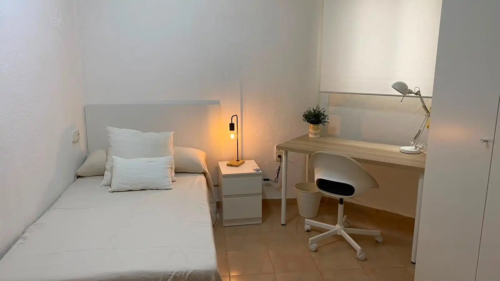 Habitación de Piso de alquiler en Valencia con Terraza