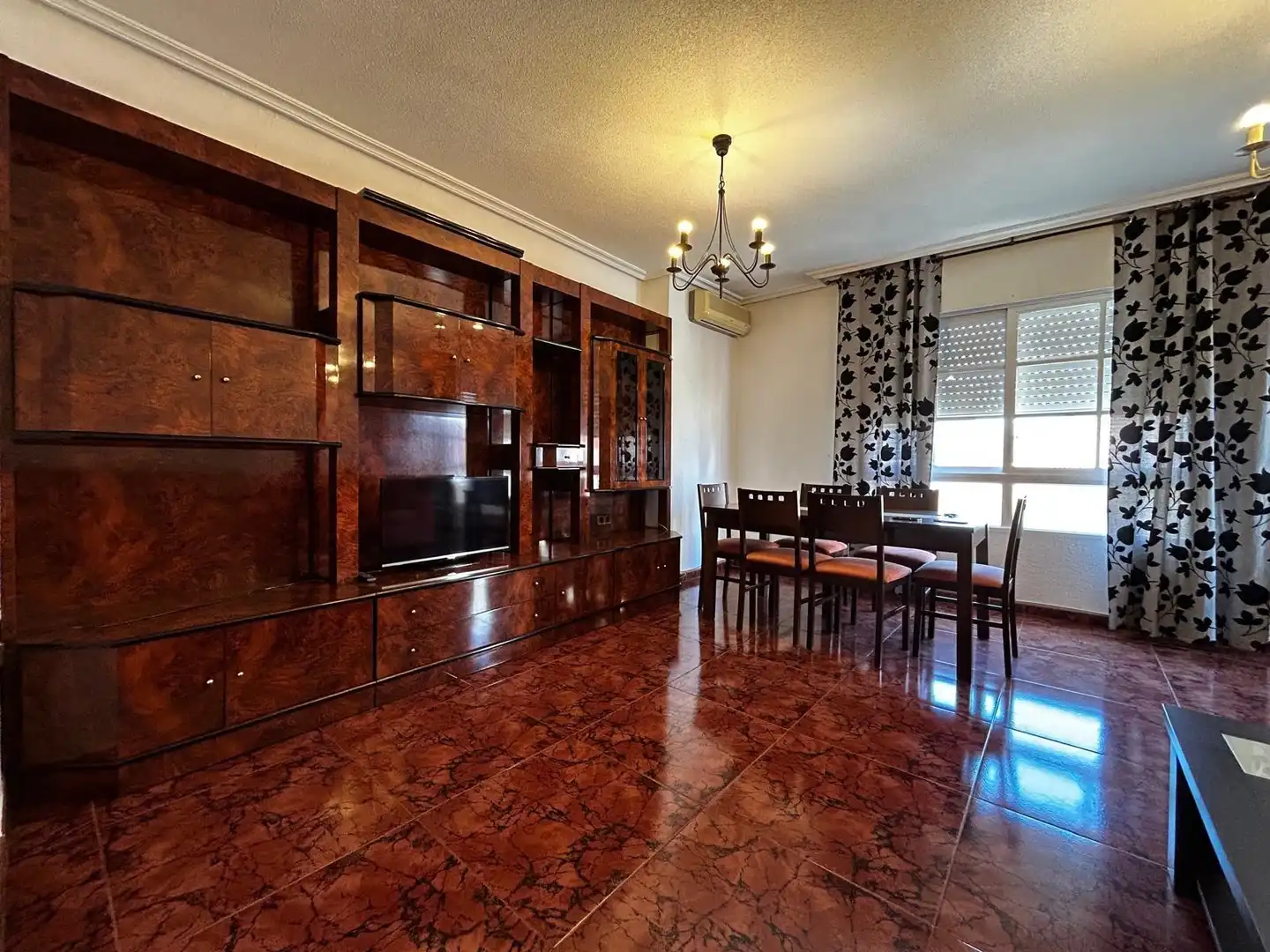 Living room of Flat for rent in Murcia  with Air Conditioner, Heating and Terrace