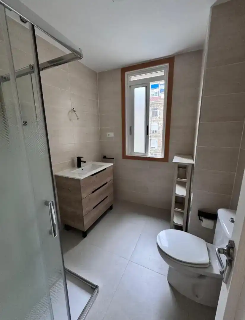 Bathroom of Flat for rent in Ourense Capital 