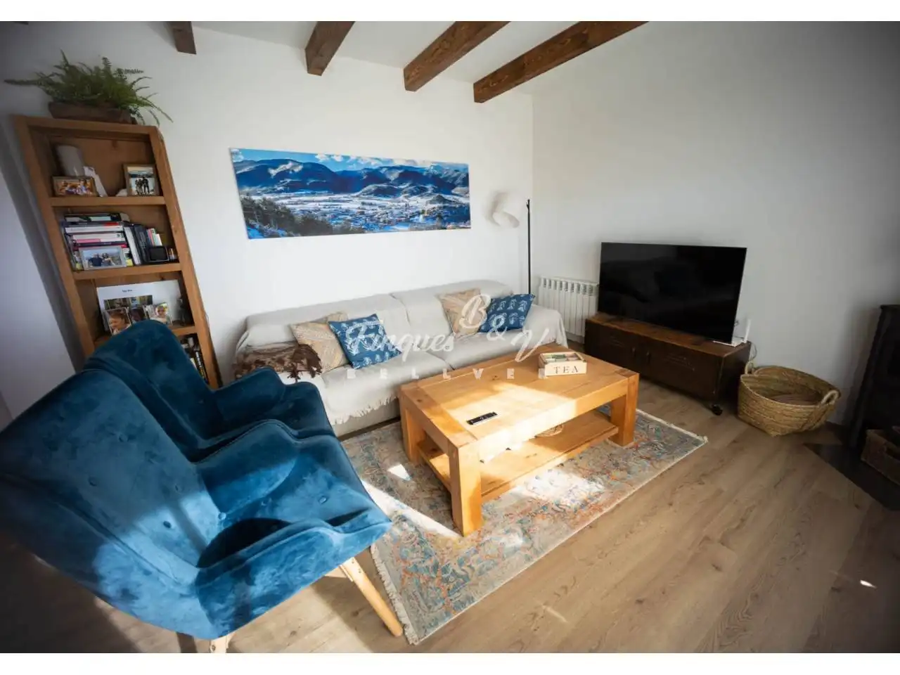 Sala de estar de Apartamento en venta en Bellver de Cerdanya con Aire acondicionado, Calefacción y Parquet