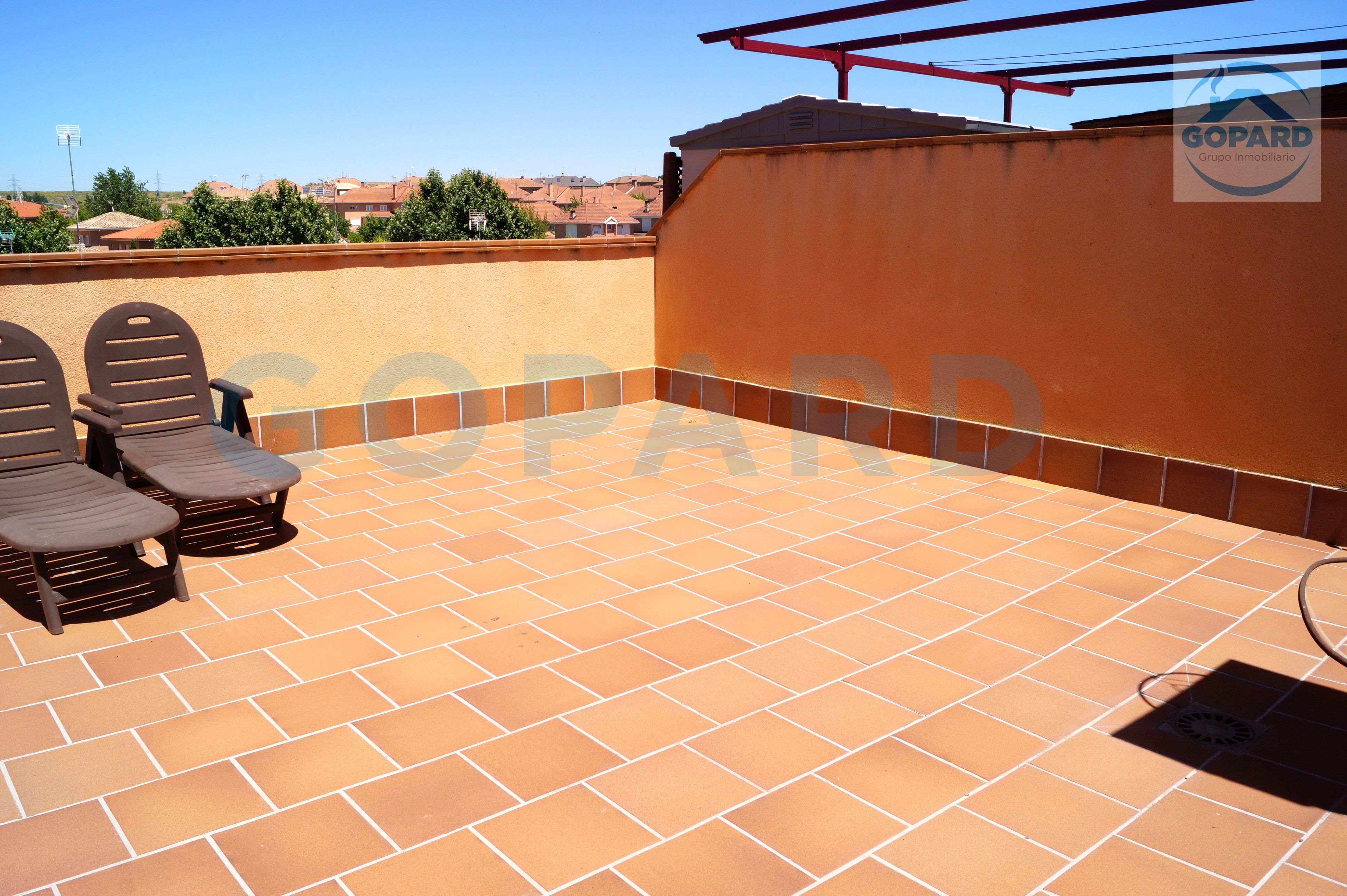 Terrace of Attic to rent in Villaviciosa de Odón  with Air Conditioner, Heating and Terrace