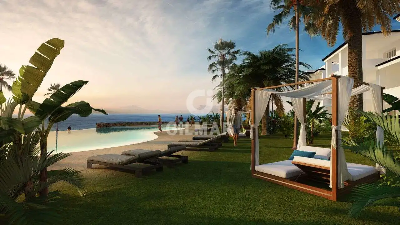 Habitación de Apartamento en venta en Estepona con Calefacción, Trastero y Piscina