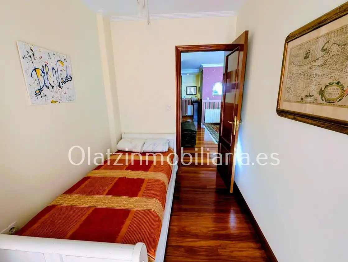 Bedroom of Houses for sale in Artziniega  with Heating, Private garden and Terrace