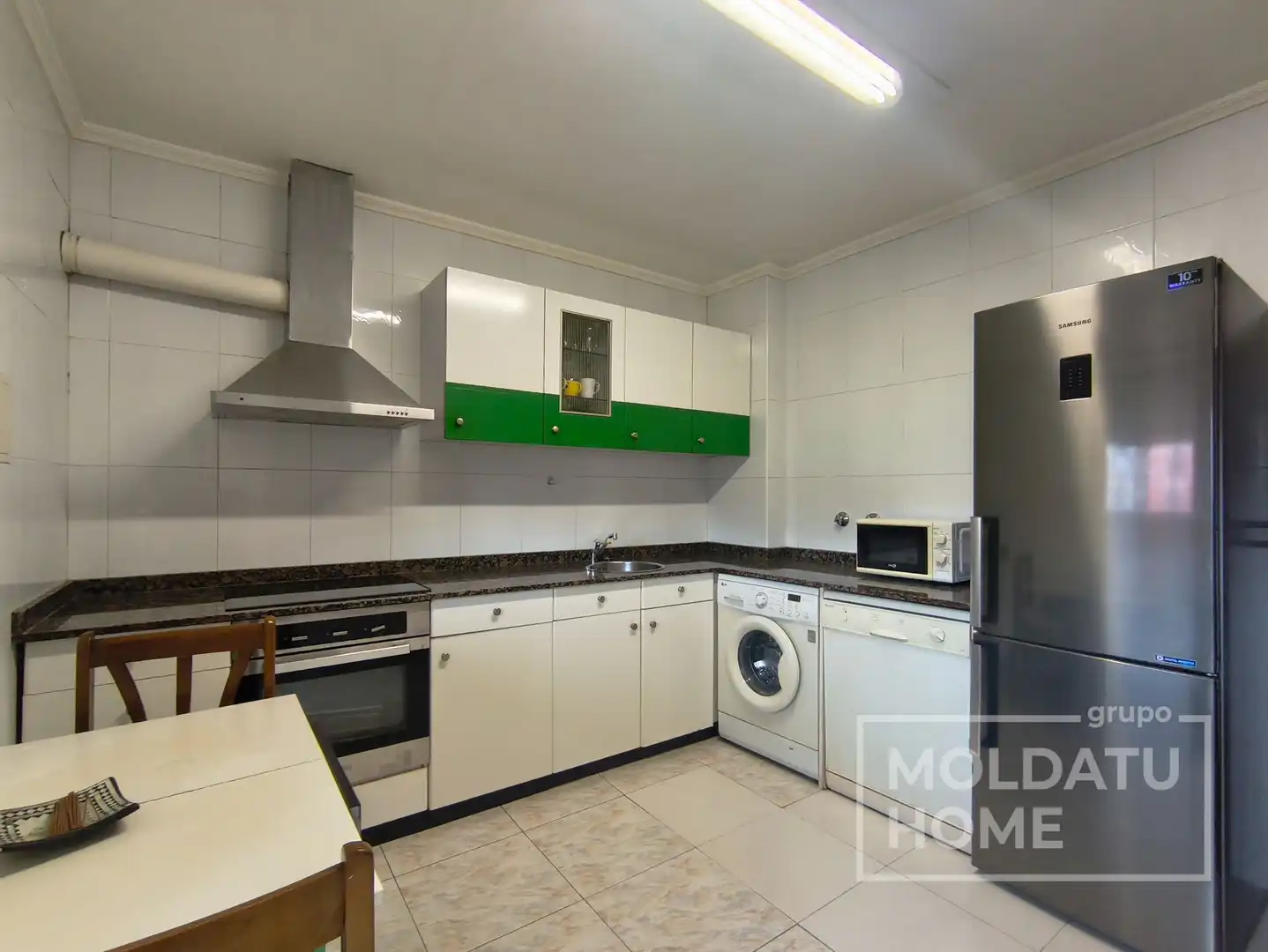 Kitchen of Flat for sale in Bilbao   with Heating, Terrace and Furnished