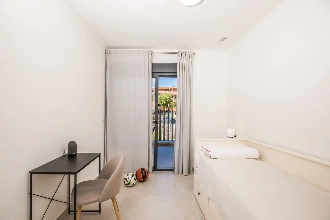 Apartament amb piscina de lloguer a Avinguda Augusta, imagen 16
