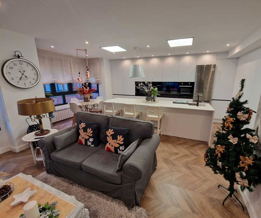 Wohnung zum verkauf in Calle Leopoldo Alas Clarín, La Villa - Bazuelo