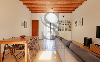 Exterior view of Flat for sale in  Barcelona Capital  with Parquet flooring and Balcony