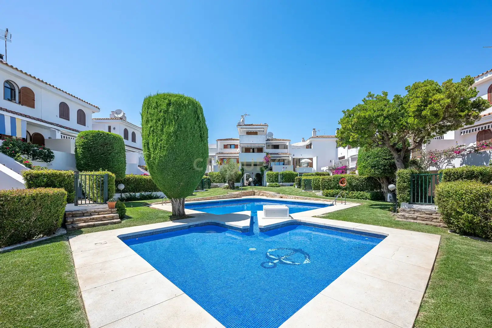Jardí de Casa adosada en venda en Estepona amb Jardí privat, Forn i Rentadora