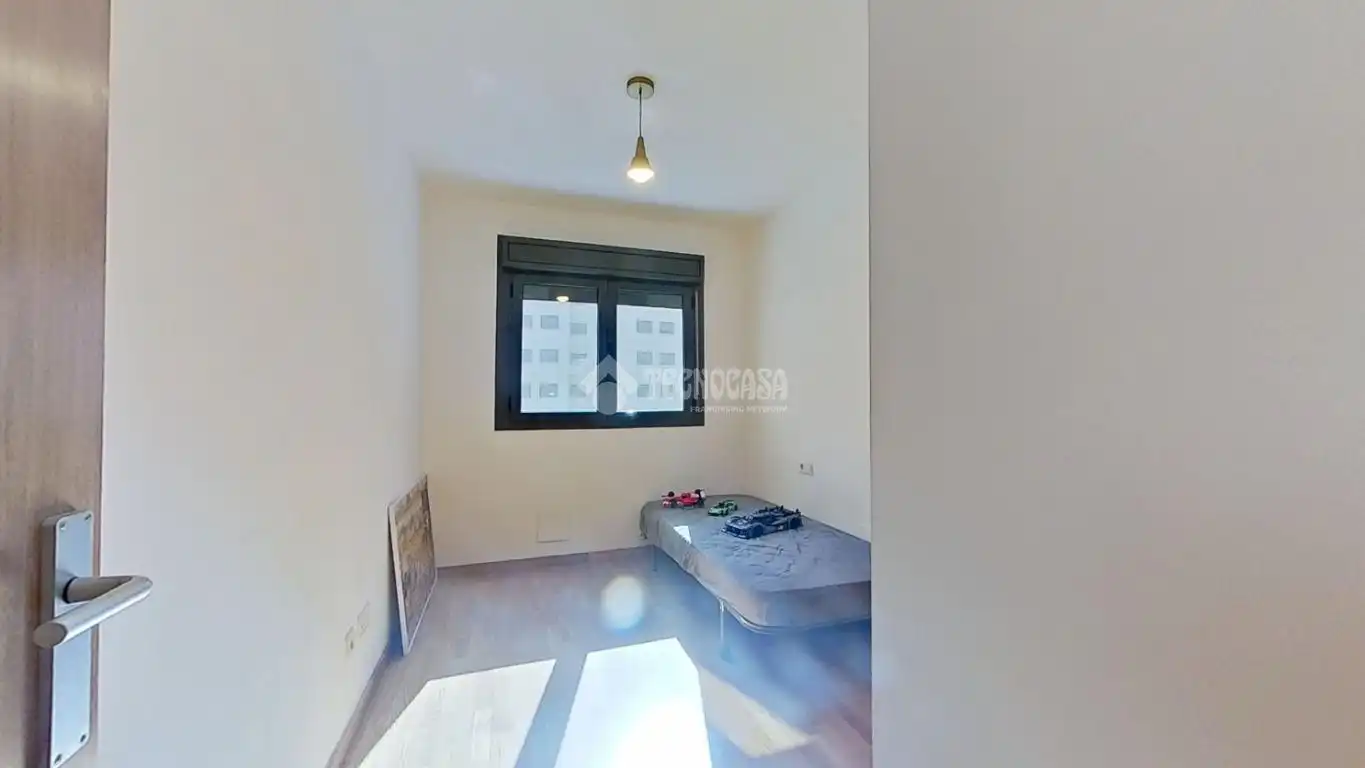 Habitación de Piso en venta en Barberà del Vallès con Aire acondicionado, Trastero y Balcón