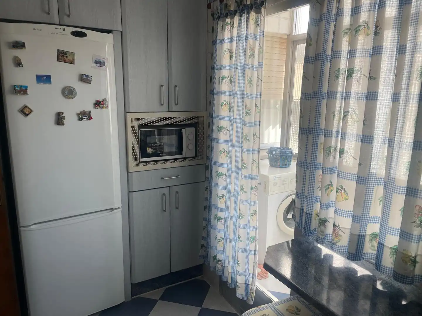 Flat for rent in Calle de Pedrera Baja, Plaza de Toros