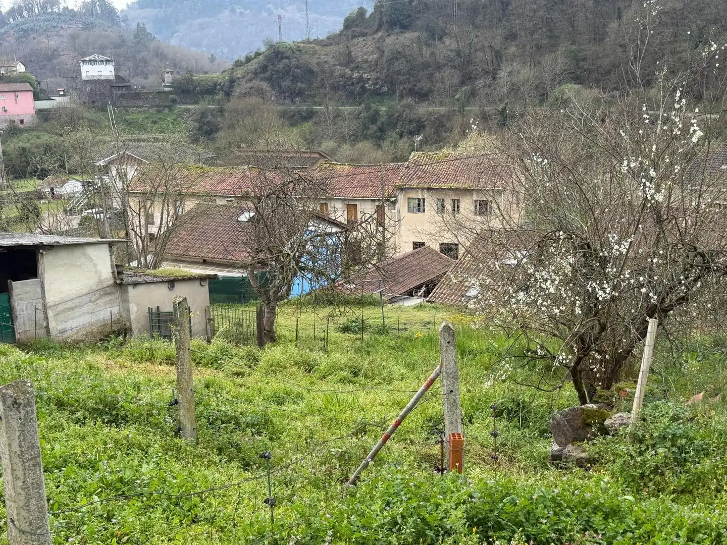Casa o xalet en venda en Las Regueras  