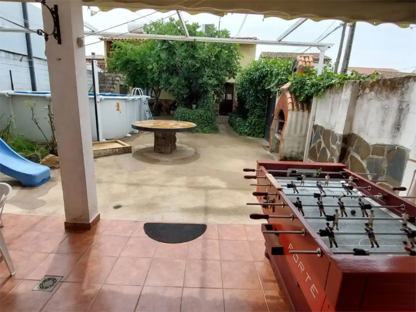 Terrassa de Casa o xalet en venda en Zarza de Granadilla amb Aire condicionat, Piscina i Balcó