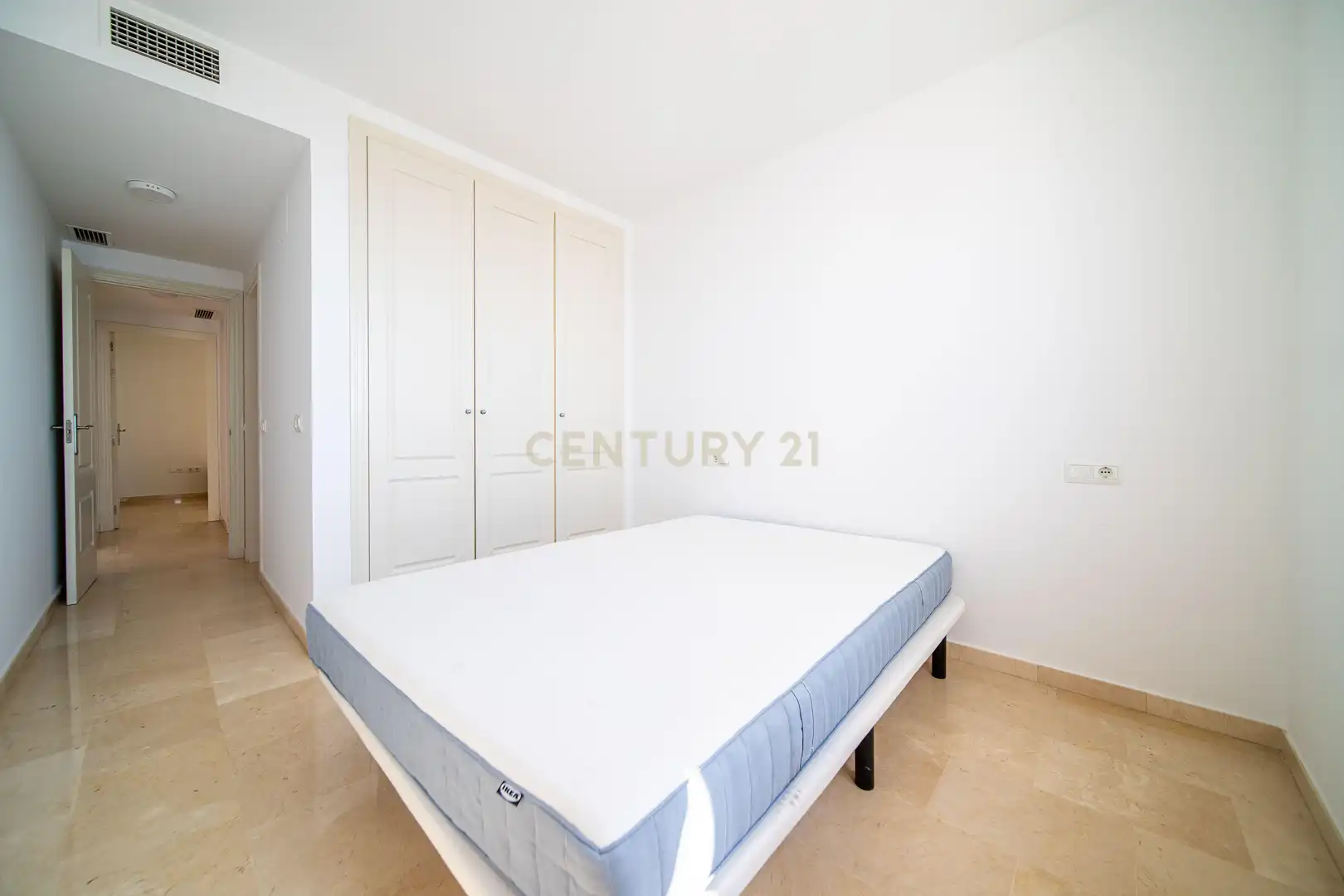 Apartamento con piscina en venta en Benalmádena pueblo, imagen 24