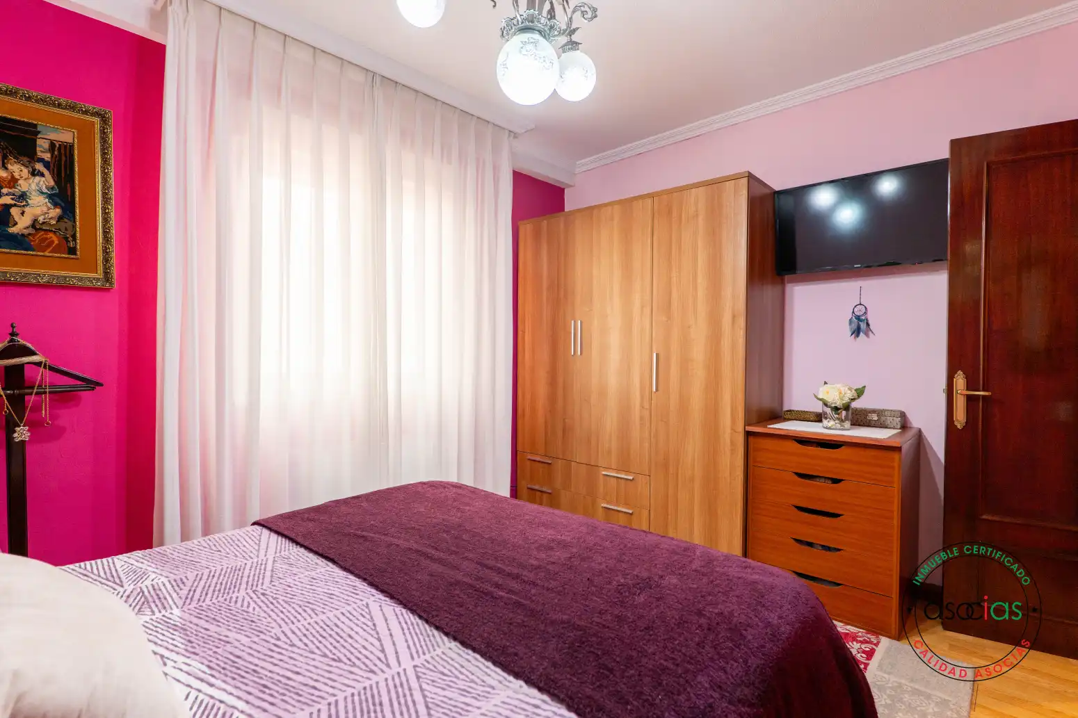 Habitación de Piso en venta en Gijón  con Calefacción, Parquet y Amueblado