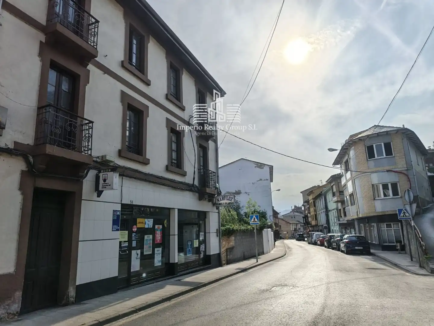 Vista exterior de Edifici en venda en Mieres (Asturias)