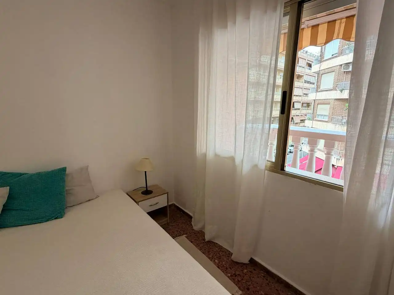 Habitación de Piso en venta en Gandia con Aire acondicionado, Trastero y Amueblado