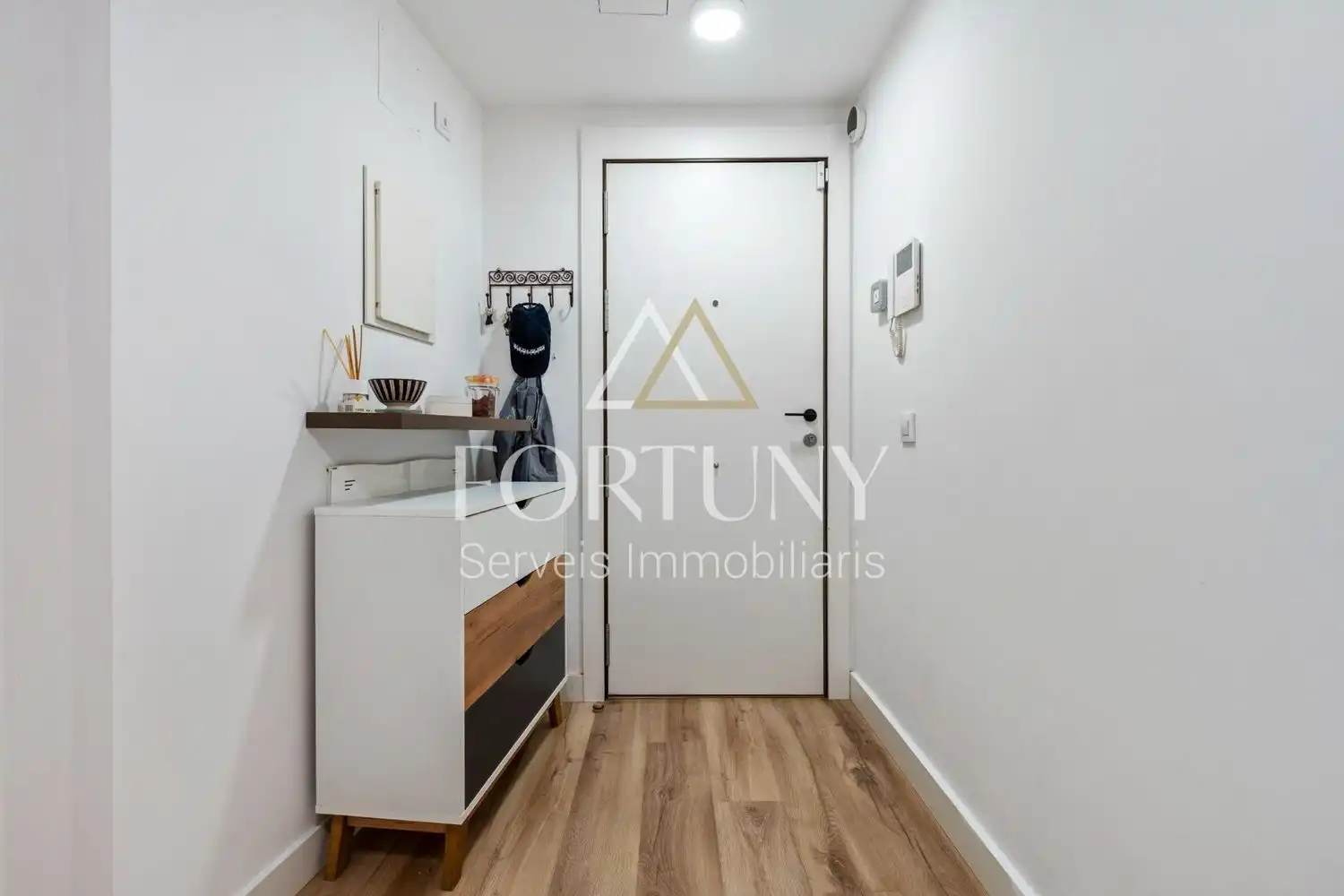 Flat with lift for sale in de Santa Anna 29, imagen 4