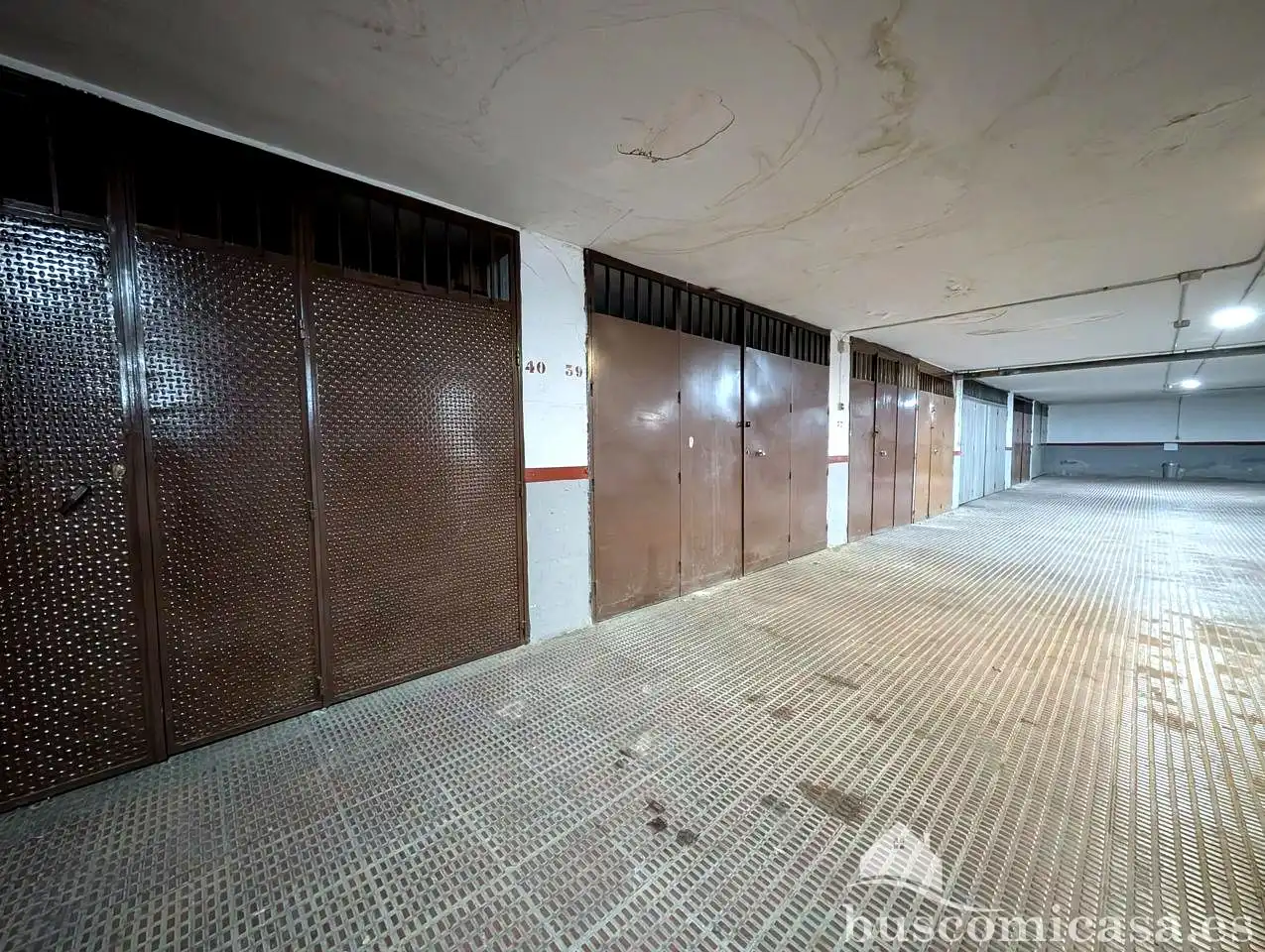 Aparcament de Garatge en venda en Linares