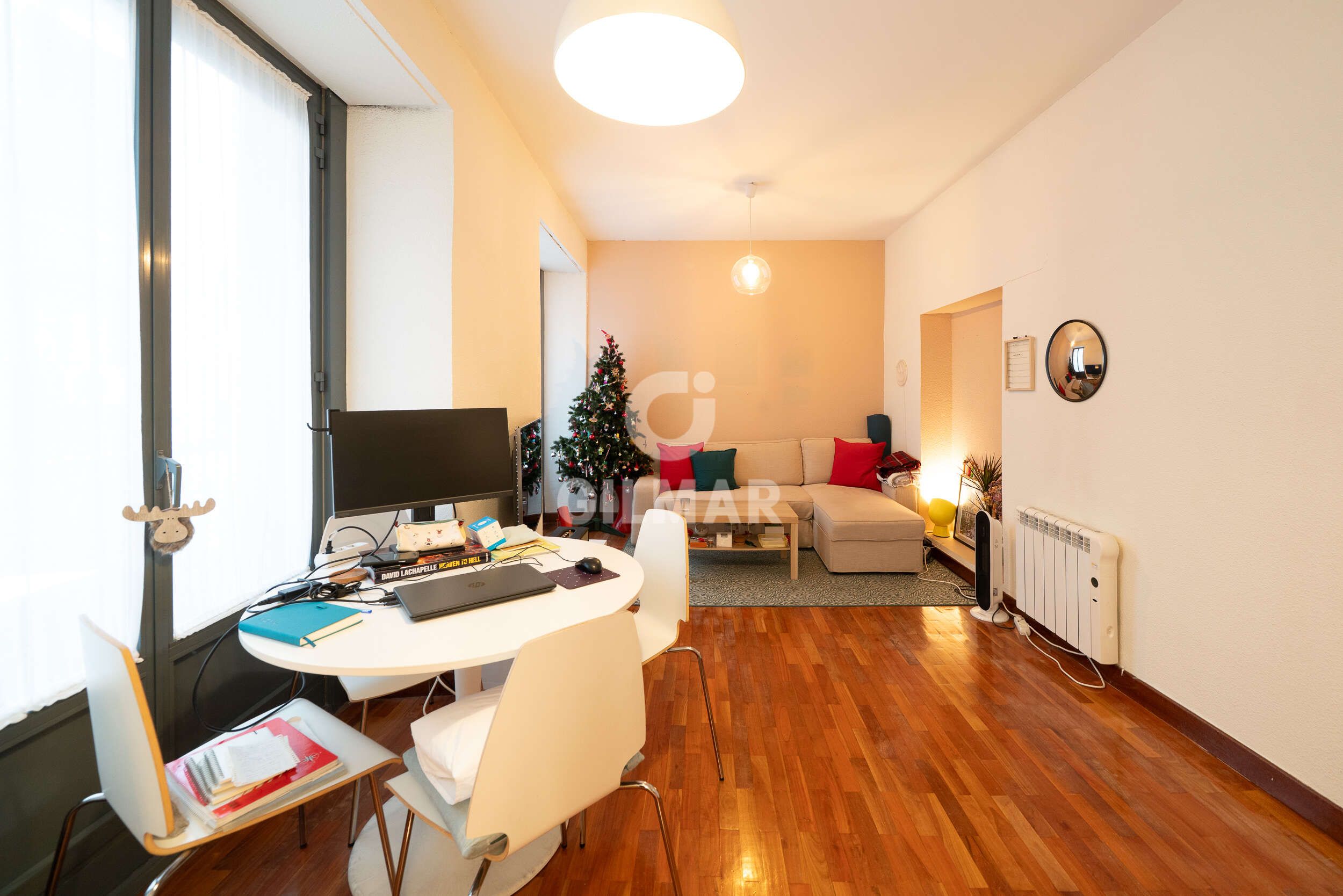 Living room of Flat for sale in  Madrid Capital  with Heating