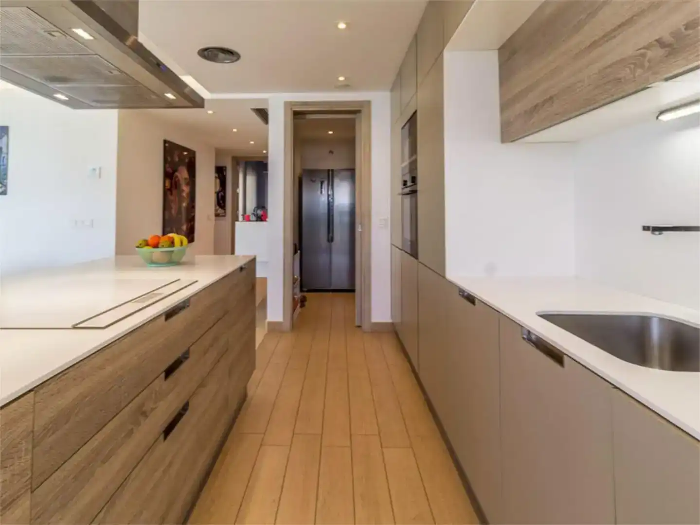 Kitchen of Flat for sale in Benahavís  with Air Conditioner, Private garden and Parquet flooring