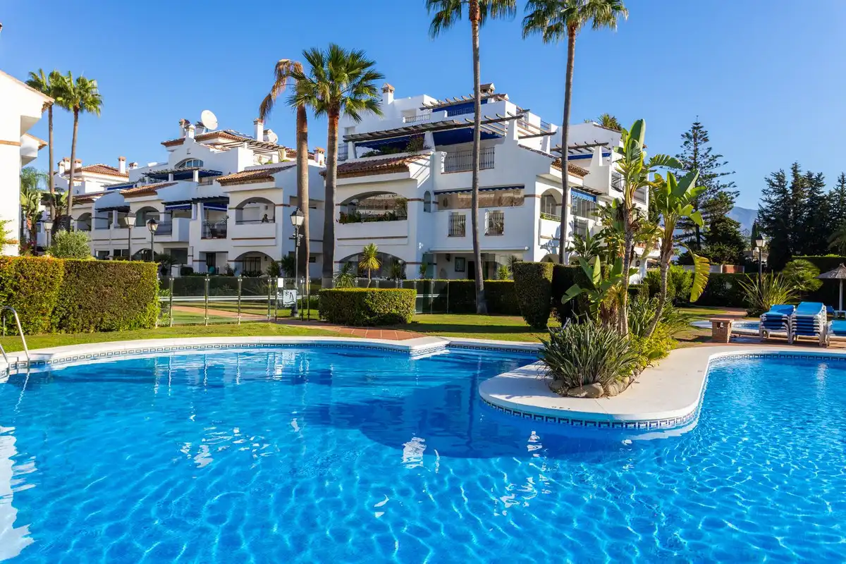 Garten von Wohnung zum Verkauf in Marbella mit Klimaanlage, Privatgarten und Terrasse