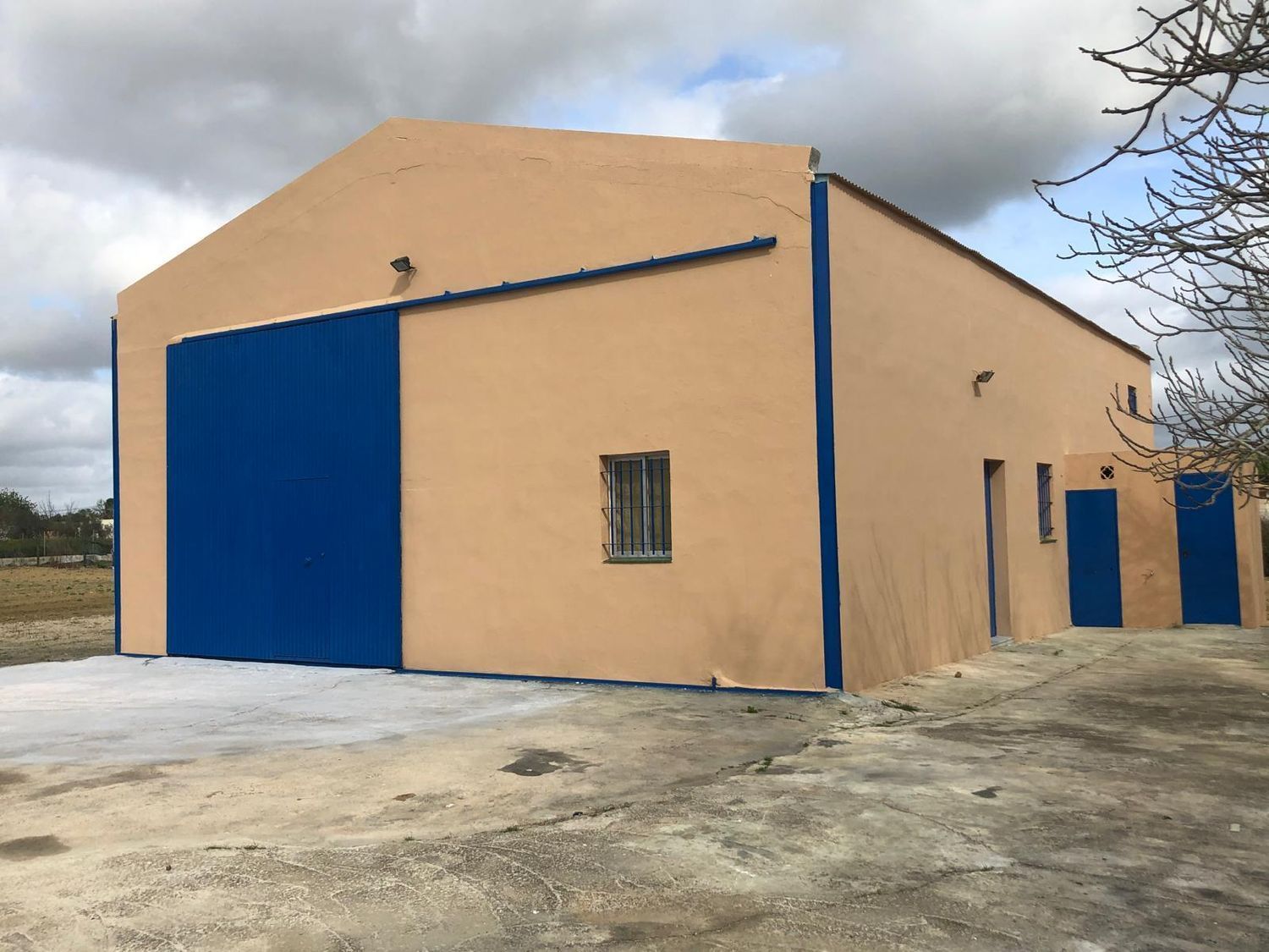 Exterior view of Industrial land for sale in Chiclana de la Frontera