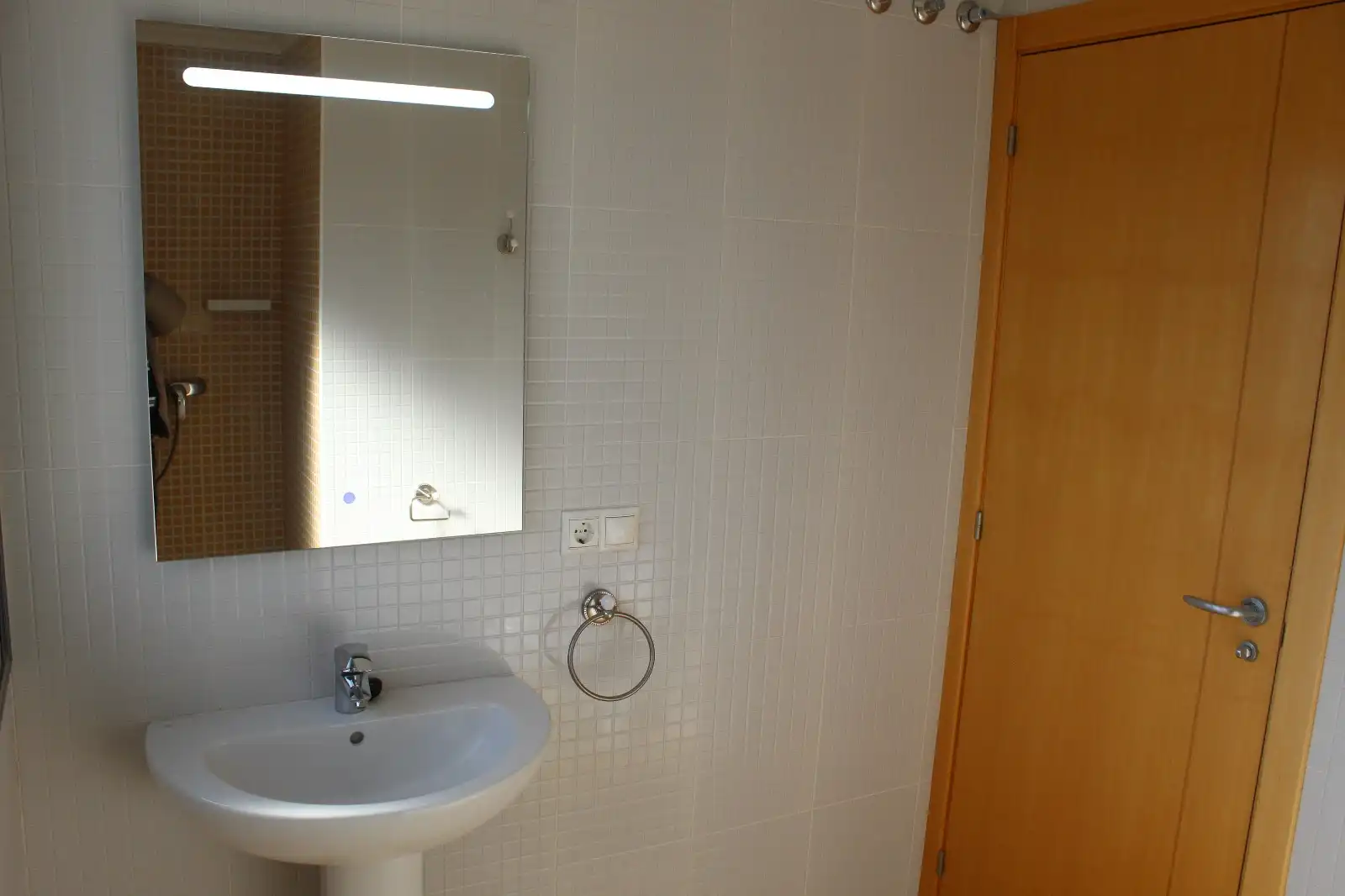 Bany de Àtic en venda en Pedreguer amb Aire condicionat, Terrassa i Piscina