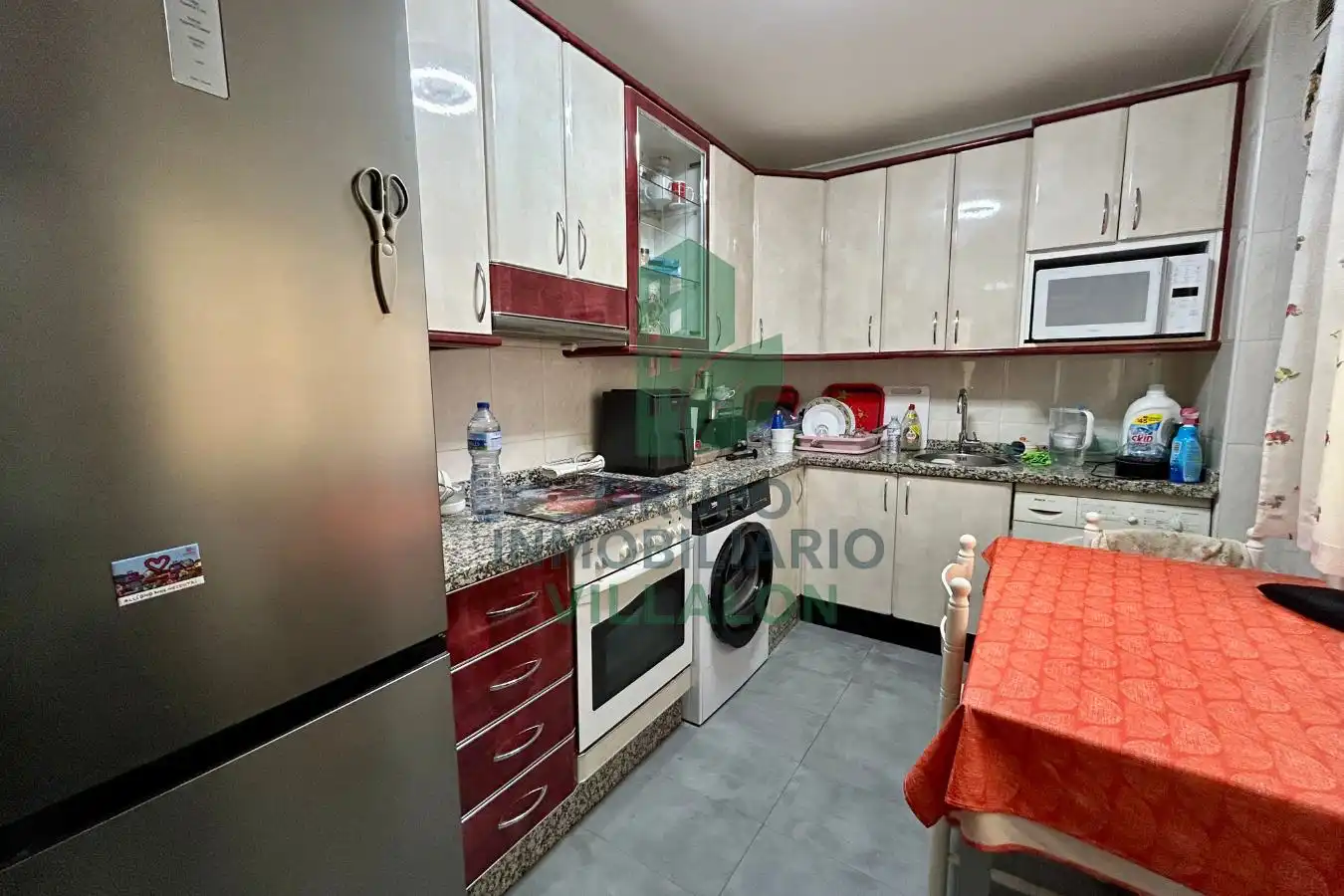 Küche von Wohnung zum Verkauf in San Andrés del Rabanedo mit Heizung, Abstellraum und Möbliert