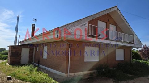 Photo 4 of Houses for sale in Calle Carretera, Villares de Órbigo, León