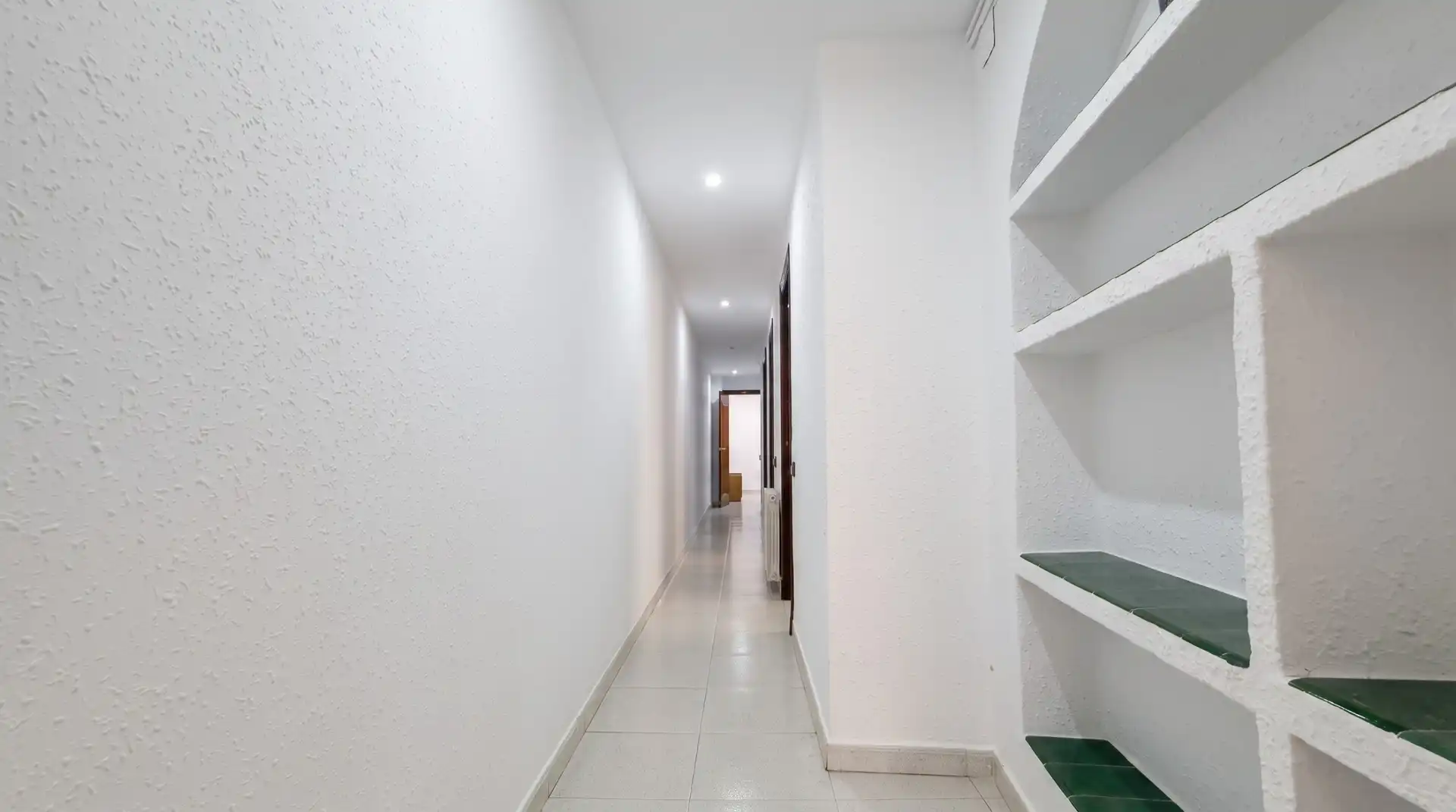 Flat for sale in Cornellà de Llobregat  with Terrace