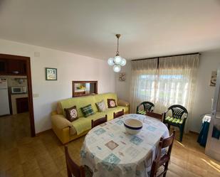 Sala d'estar de Apartament de lloguer en Sanxenxo