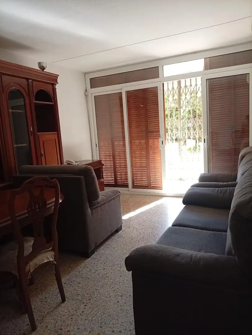 Sala d'estar de Planta baixa en venda en Vilanova i la Geltrú