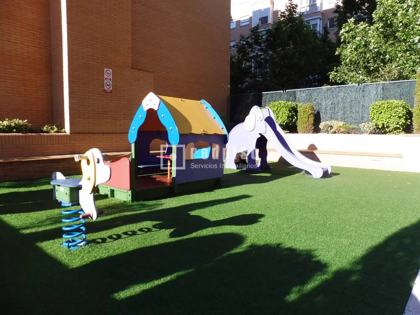 Jardín de Piso en venta en Madrid con Aire acondicionado, Calefacción y Jardín privado