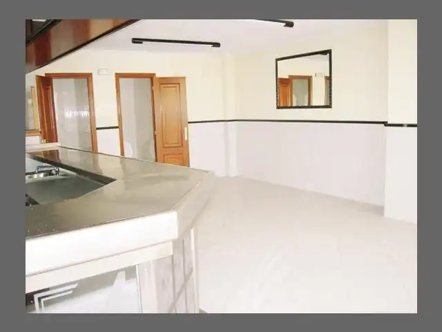 Local comercial en venda a Los Castros - Castrillón - Eiris, imagen 7