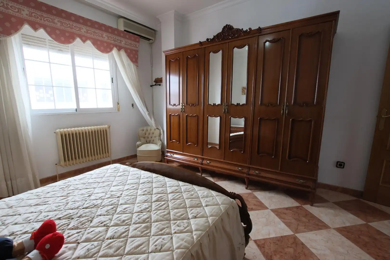 Bedroom of Buildings for sale in Puebla de la Calzada